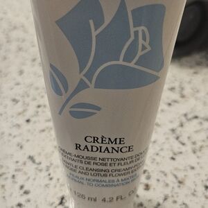 Lancome Crème Radiance Cleanser - Blue and Cream